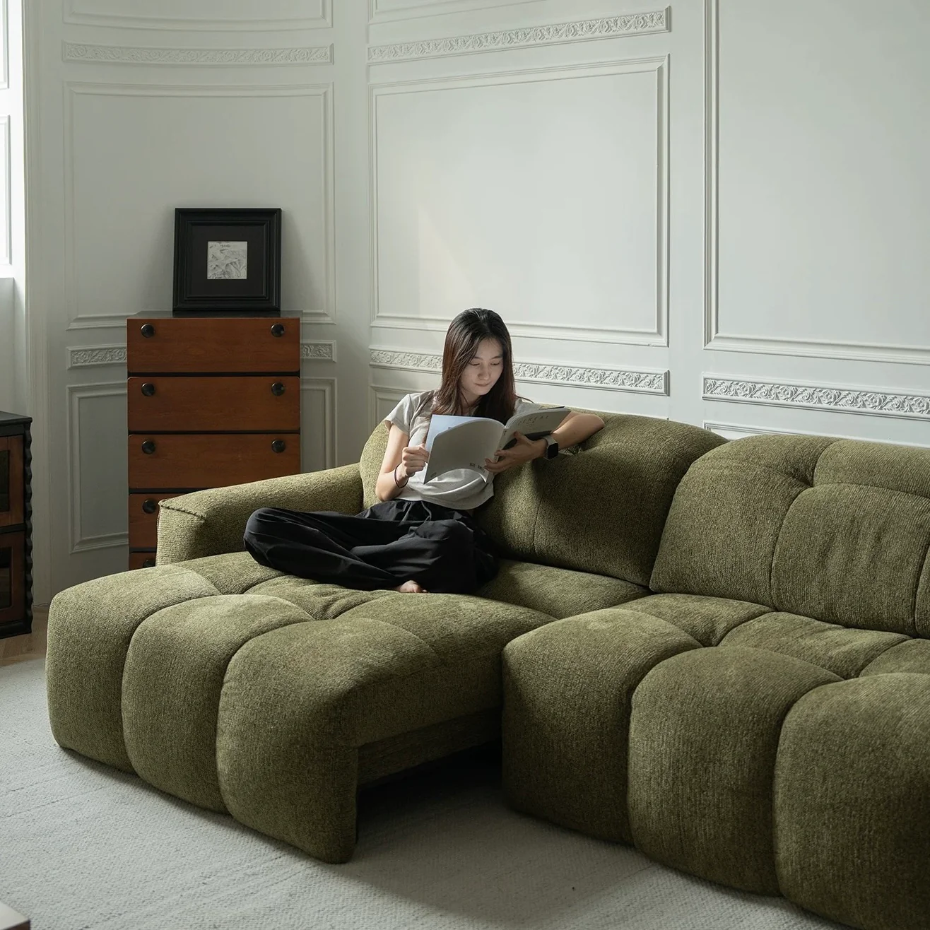 Nara Extendable Sofa - Image 9